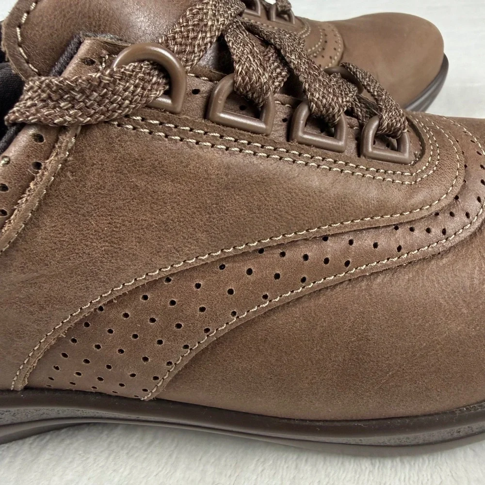 SAS Walk Easy Walking Shoes‎ Womens 10 N Brown Leather Lace Up Comfort Sneaker